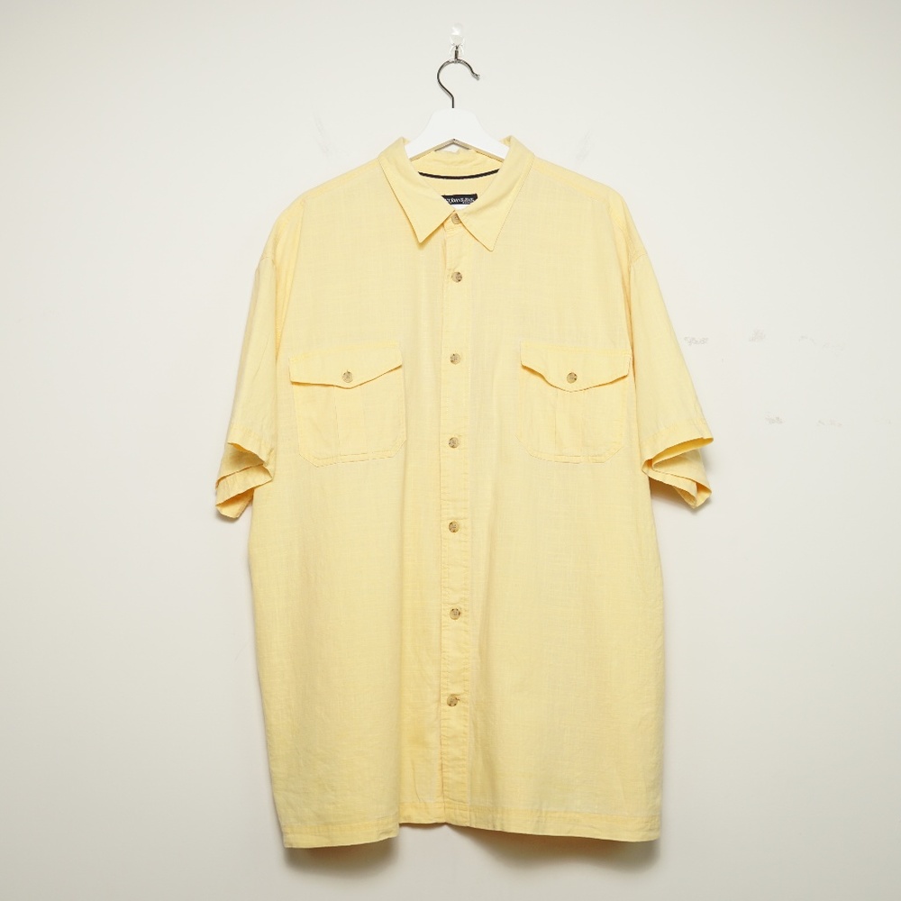 St. John's Bay Men's Soft Yellow Button Down Shirt
